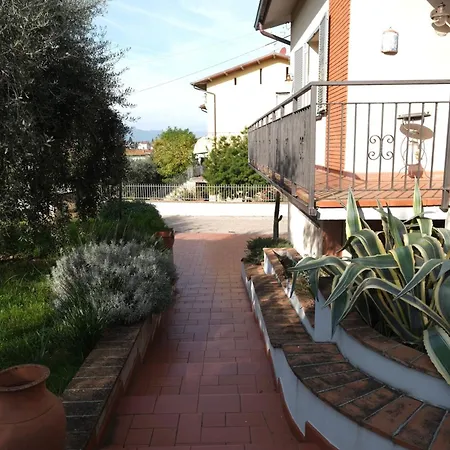 Orsobigio Panzió Quarrata