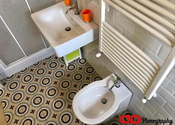 فندق مبيت وإفطار Orsobigio