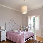 Bed & Breakfast Orsobigio 3*