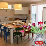 Bed & Breakfast Orsobigio 3*